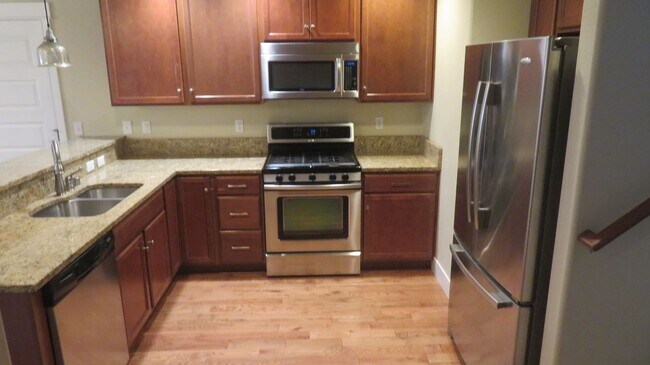 Foto del edificio - 3541 Hoffman Hill Blvd
