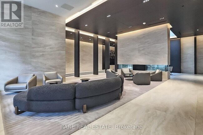 Photo du bâtiment - 2221 Yonge St