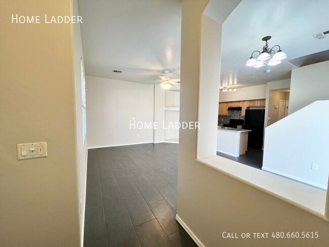 Foto del edificio - Charming 3 Bed, 2.5 Bath Gilbert Home - Co...