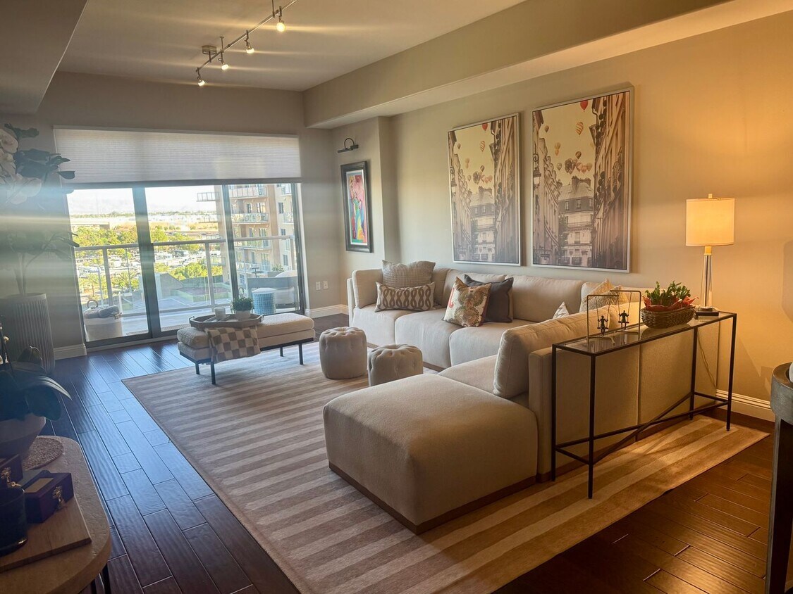 Foto principal - Designer Furnished Beauty at One Las Vegas!
