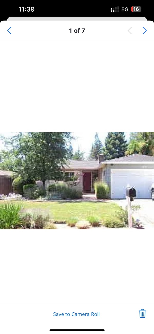 Building Photo - 1021 Dyer Dr