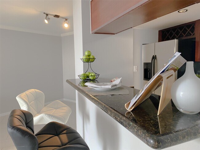 Foto del edificio - 3525 Sage Rd