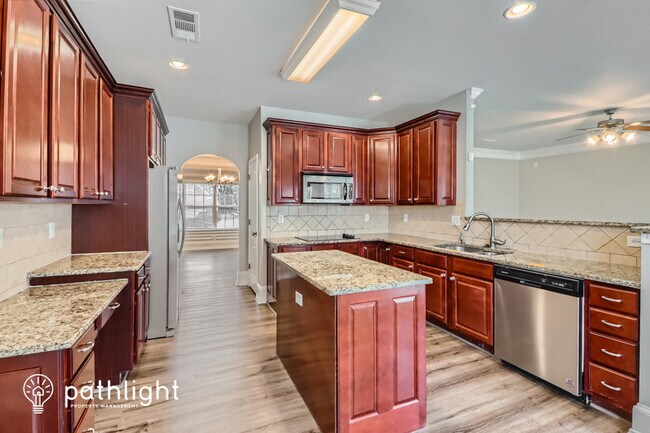 Foto del edificio - 1117 White Petal Cove, McDonough, GA, 30253