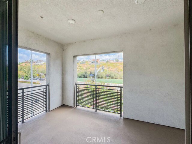 Building Photo - 12705 Bluff Creek Dr