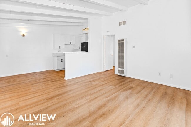 Photo - 212 West Mayfair Avenue Apartment