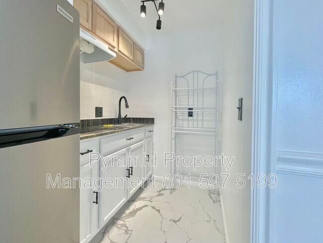 Foto del edificio - 4111 W 9580 S