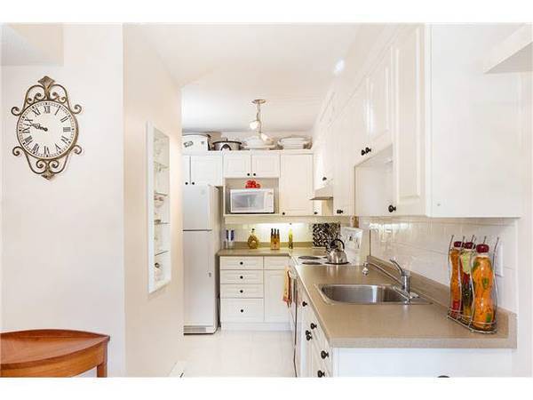 Photo principale - 1513 Bowser Ave