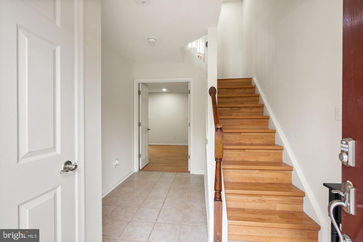 Primary Photo - 9635 Bedder Stone Pl