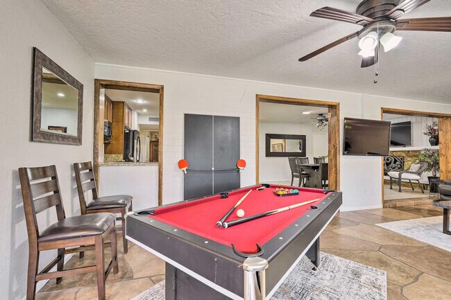 Foto del edificio - 8407 E Angus Dr