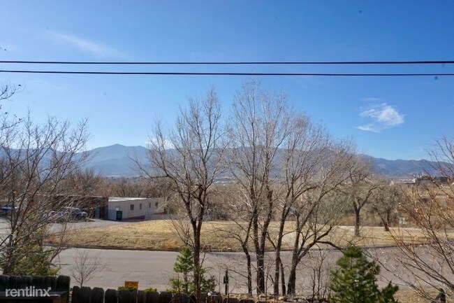 Foto del edificio - 2 br, 1 bath House - 1009 S Royer St