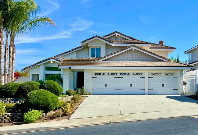 Building Photo - 28152 Belmont Dr