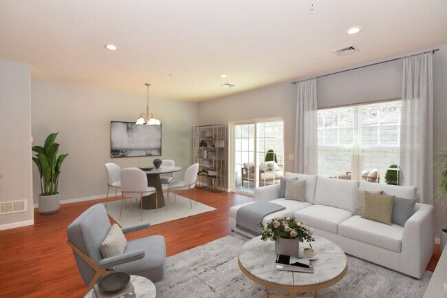 Foto del interior - Monticello Heights Townhomes