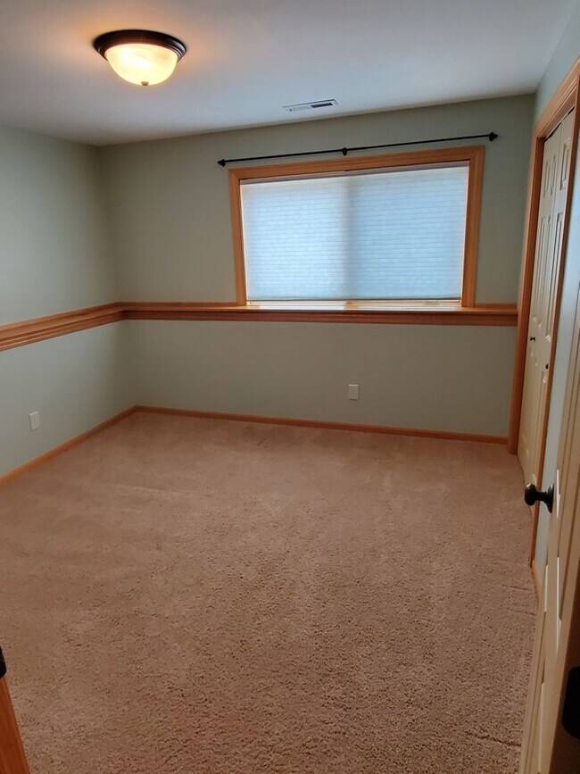 Foto del edificio - Beautiful 4 bedroom pet friendly house on ...