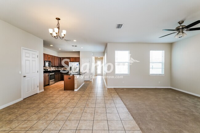 Building Photo - 32717 Coldwater Creek Loop