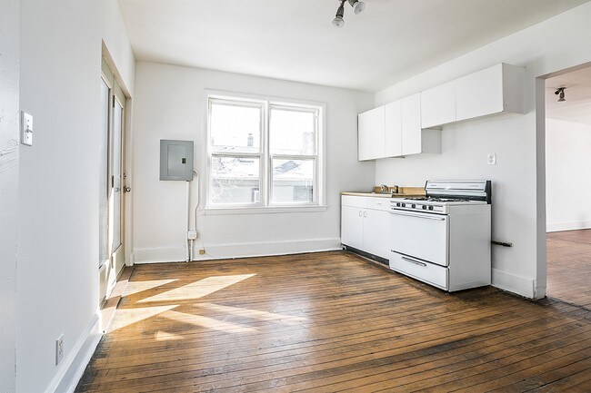 Foto del edificio - 2025 S Ruble St