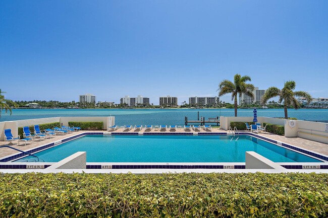 Foto del edificio - 19800 Sandpointe Bay Dr