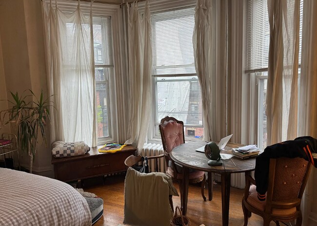 Foto del edificio - 307 Beacon St