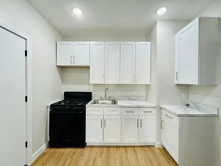 173 Van Nostrand Ave Unit 1, Jersey City, NJ 07305 173 Van Nostrand