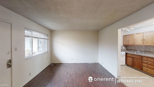 Foto del edificio - 5470 Camden St