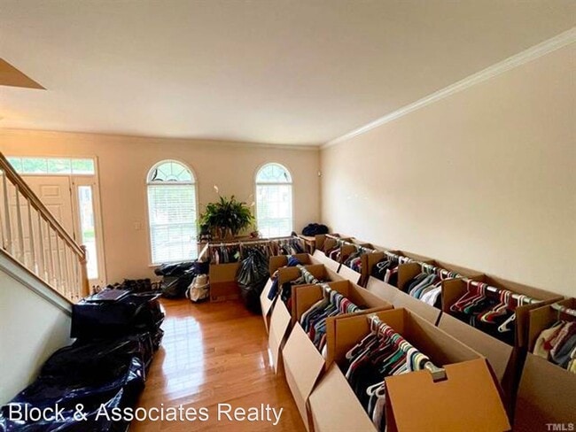 Foto del edificio - 4 br, 2.5 bath House - 5233 Pine Hall Wynd