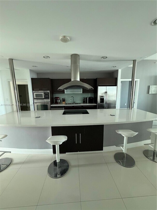 Foto del edificio - 7930 East Dr