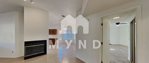 Foto del edificio - 8690 N Moison Dr