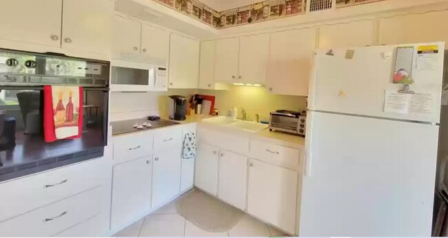 Photo - 2360 Irish Ln Apartment