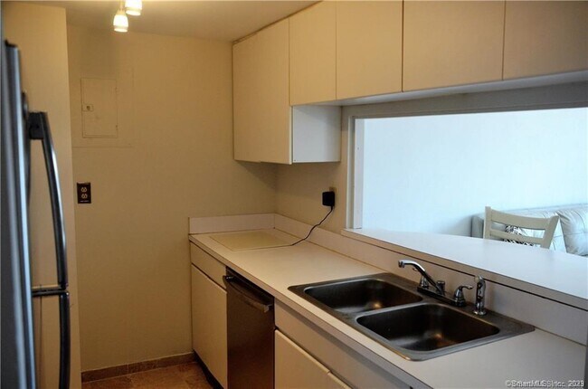 Foto del edificio - 127 Greyrock Pl