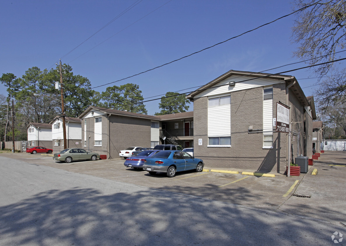 Primary Photo - Shepherd Forest Apartments