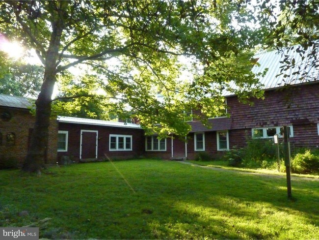 Building Photo - 1490 Millstone River Rd