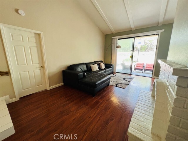 Foto del edificio - 1001 Creekside Dr