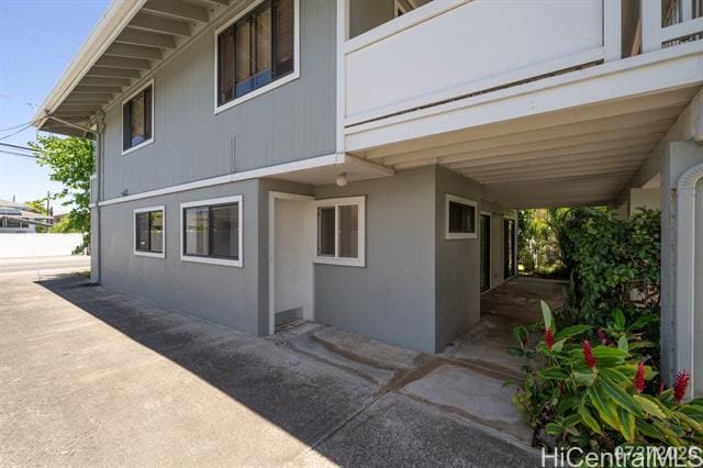 Building Photo - 237 Kihapai St