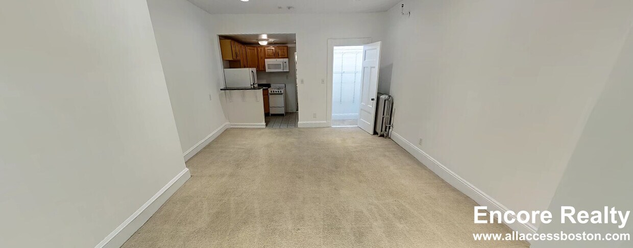 Building Photo - 379 Commonwealth Ave