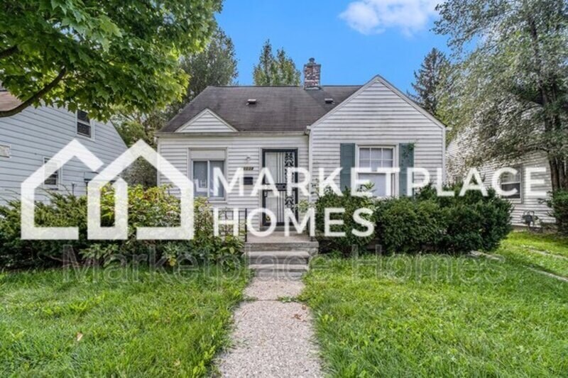 Foto principal - 16038 Eastburn St