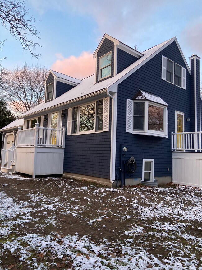 Foto del edificio - 245 Granite St