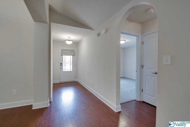 Foto del edificio - 328 Research Station Blvd NW
