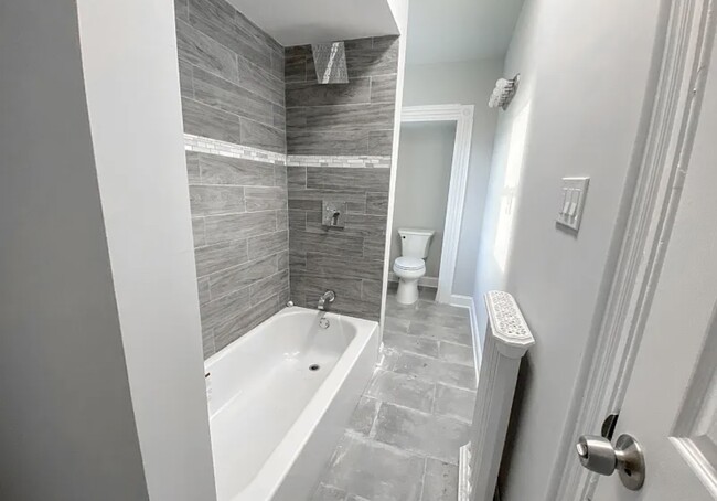 Bathroom #1 - 426 Cornelia St