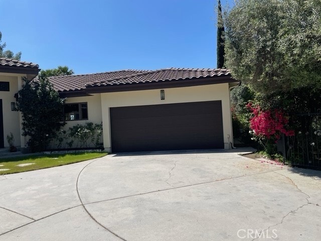 Building Photo - 16772 Knollwood Dr