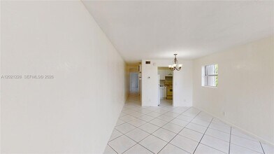 Building Photo - 6842 SW 15th St