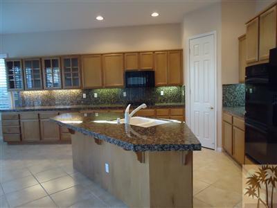 Building Photo - 60334 Sweetshade Ln