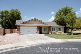 Building Photo - 2892 E Carla Vista Ct