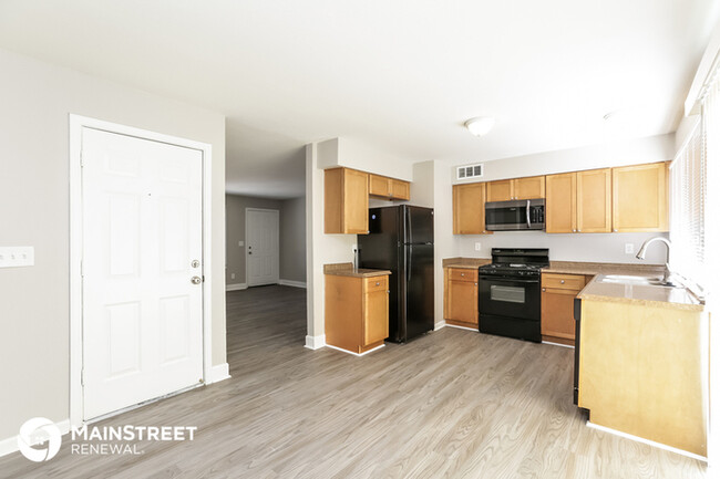 Building Photo - 10829 N 88th Ave
