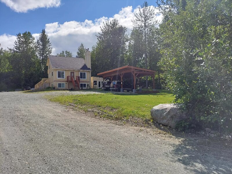 Foto principal - 15870 S Birchwood Loop Rd