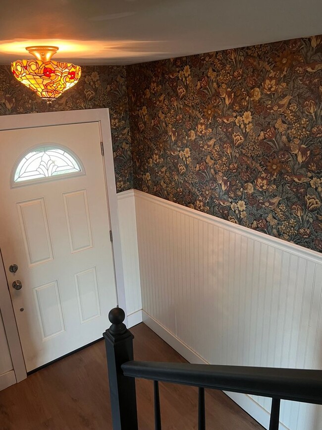 Building Photo - Spacious 4BR House in Tulsa