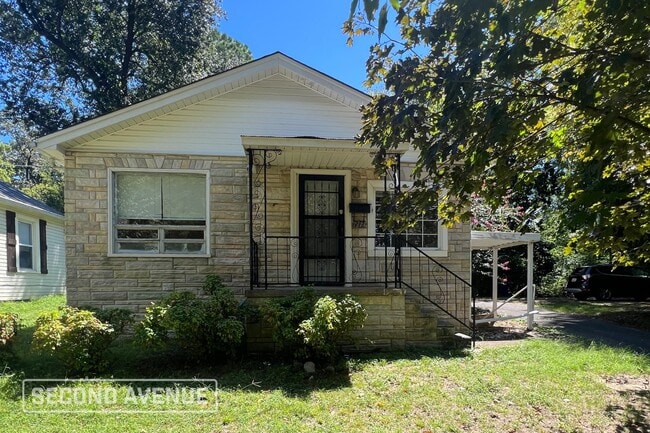 Building Photo - 212 E Lelia St