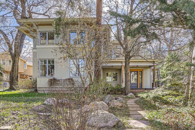 Foto del edificio - Charming 3 BDR Retreat in Boulder's Foothills