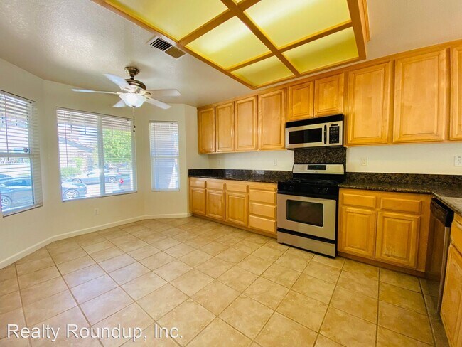 Building Photo - 3 br, 2 bath House - 6417 Livorno Way
