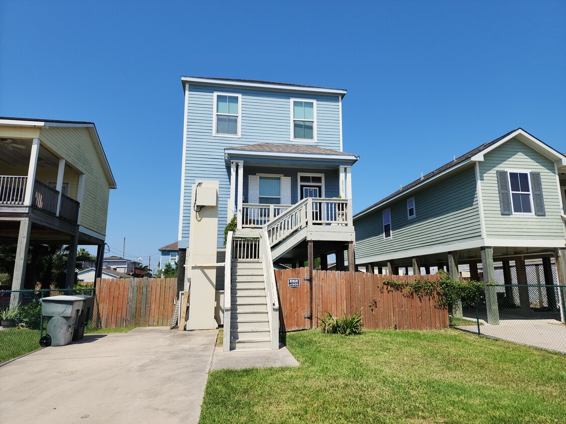 6920 Avenue P, Galveston, TX 77551 House Rental in Galveston, TX