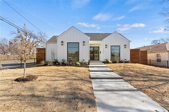 Building Photo - 7624 Roper St