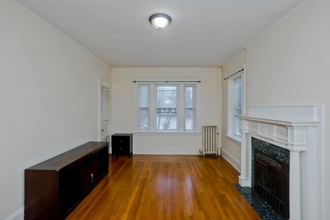 Foto del edificio - 228 Belmont Ave